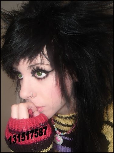 Cute Emo Haircuts For Girls With Long Hair. Cute Emo Hairstyles For Girls