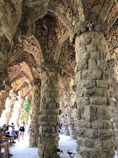 大失敗に終わった100年前の住宅地の今〜グエル公園/Park Güell〜