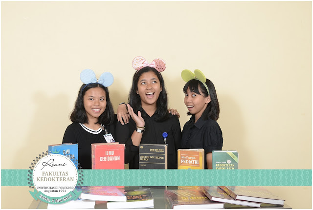 Pesan Sekarang +6285741759399 | Photobooth terMurah di Semarang