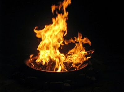 Resultado de imagem para caldeirão queimando