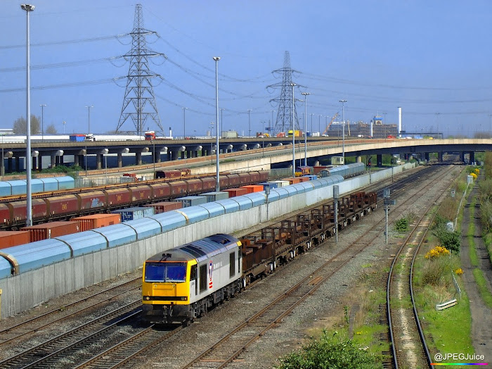 60084 in Transrail livery