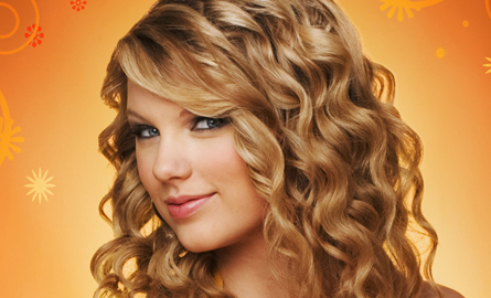 taylor swift with curly hair. taylor swift curly hair natural. Taylor Swift Natural Hair