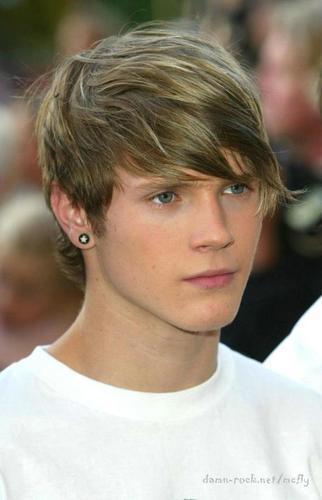 dougie poynter