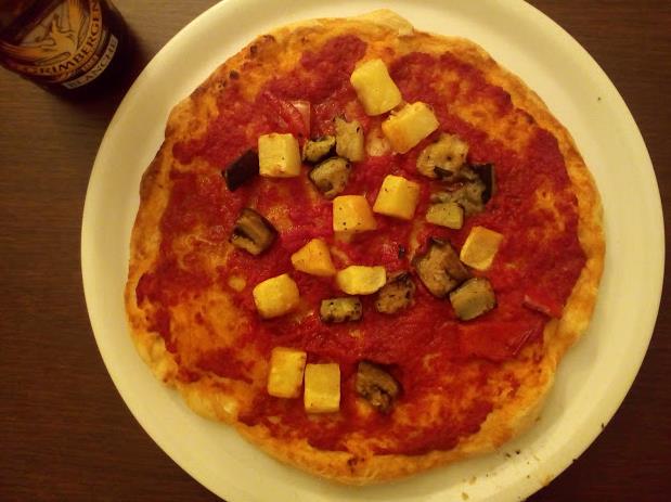 Pizza vegana fatta in casa