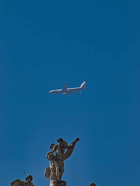 jiemve, Vienne, Wien, Autriche, Österreich, avion, statue