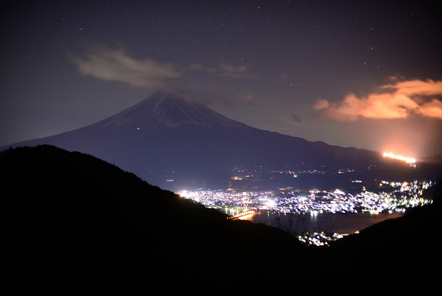 御坂 天下茶屋 富士山 夜景