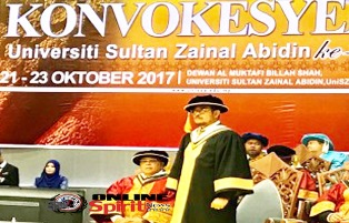 Syahrul YL,Raih Kehormatan Tinggi Dari University Sultan Zainal Abidin (Unisza) Malaysia