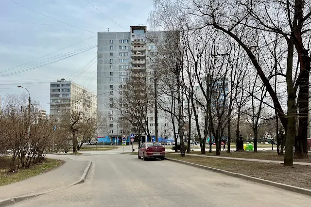 Проектируемый проезд № 6205, проезд Шокальского, Сквер имени 50-летия ВЛКСМ