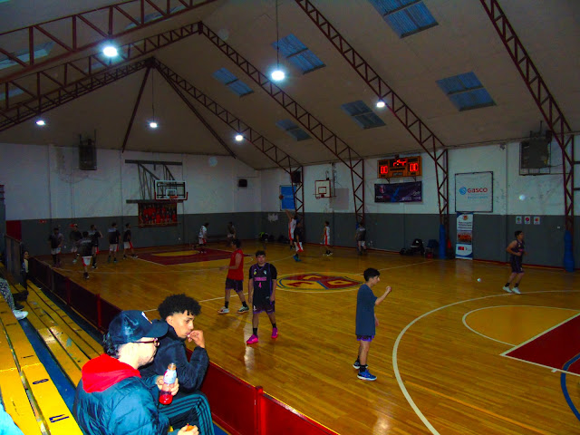 Pumalín 2 y Birra Marcan el Ritmo en la Liga Laboral de Básquet