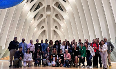 Cena en el Ágora Caixaforum de la Ciudad de las Artes y las Ciencias.