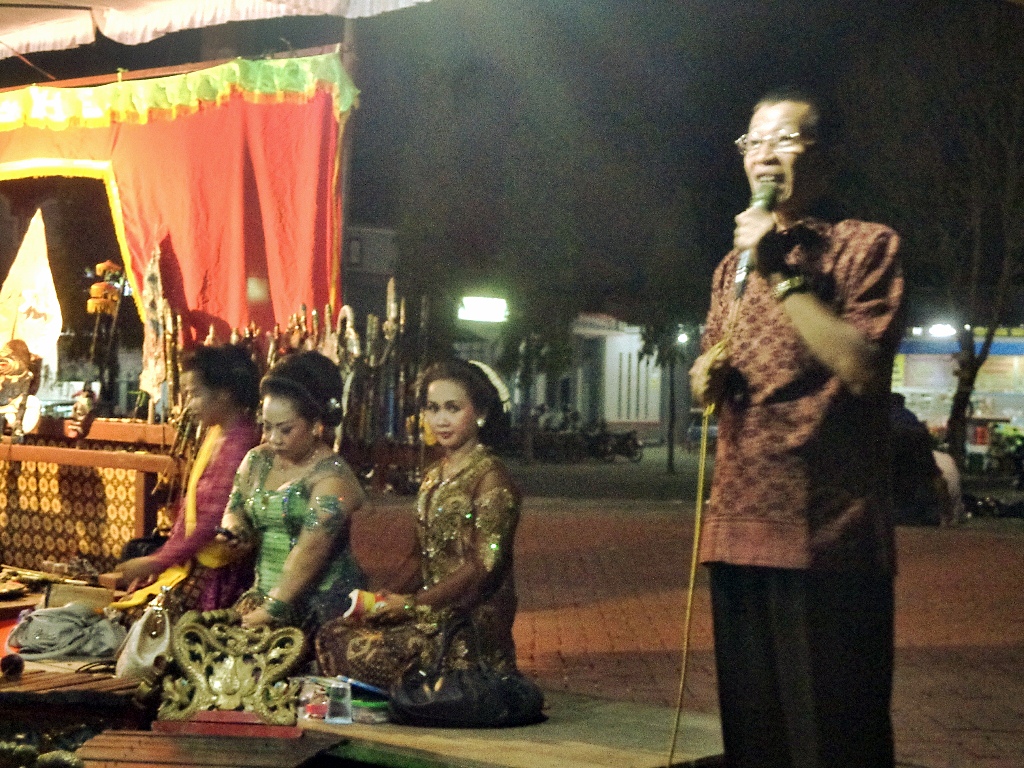 Dalang Langka PEPADI Blora Buka Kesempatan Anak Anak Belajar Wayang