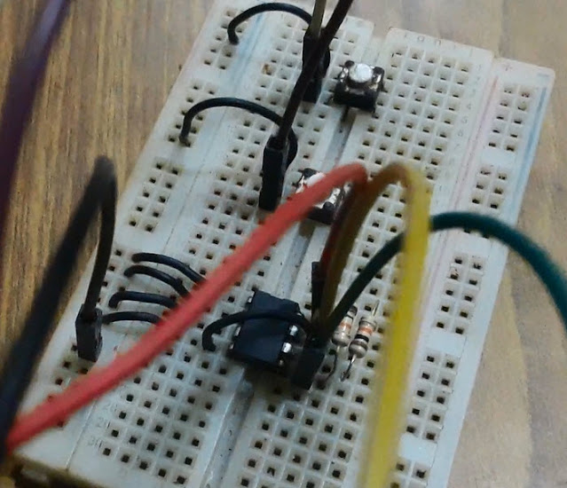 24LC256 interfacing with Arduino on breadboard