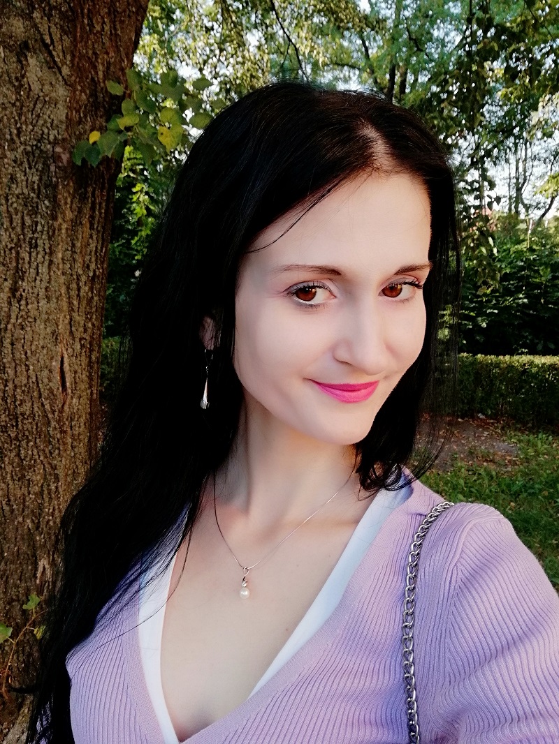 Stradivarius liliowy kardigan na fioletowe guziczki