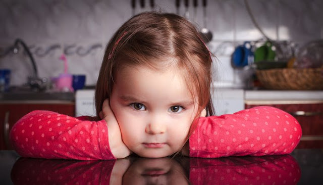 Mistakes mothers should avoid when raising a child
