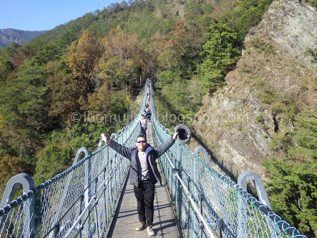  Taiwan Aowanda (奧萬大) maple season - Aowanda Suspension Bridge