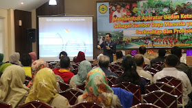 motivator indonesia, edvan m kautsar, motivator muda, trainer motivasi, motivator termuda, motivator nasional, 