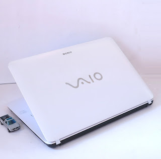 Sony Vaio SVF142C29W Core i3 TouchScreen