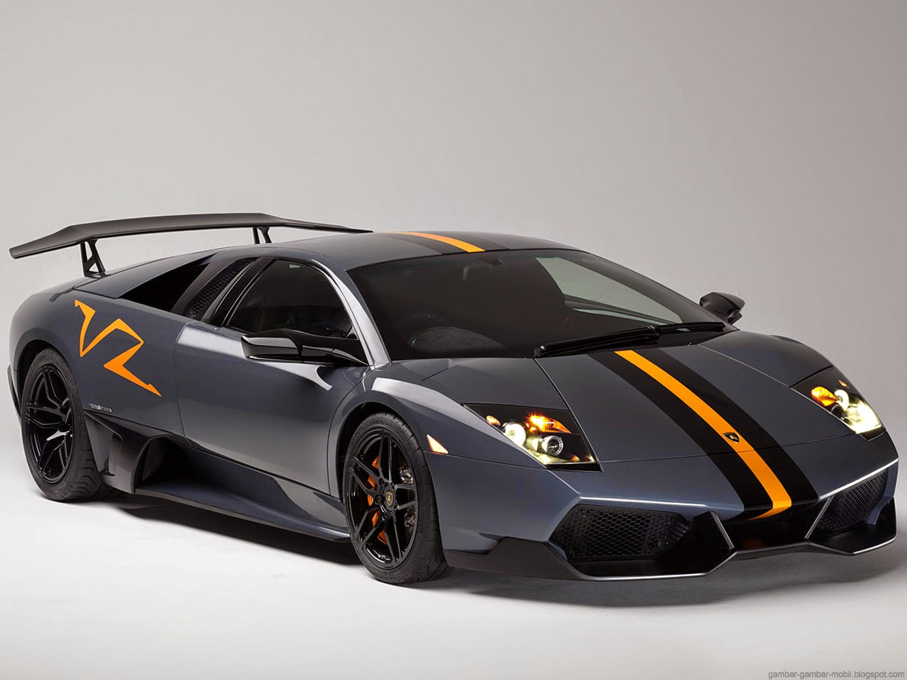 Foto Mobil Balap Terbaru Gambar Mobil Pinterest Lamborghini