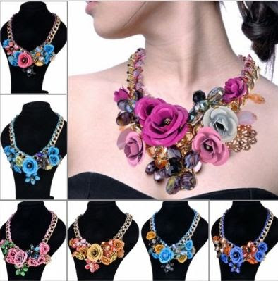 http://es.cndirect.com/hot-fashion-style-crystal-flower-bib-big-statement-charm-chunky-necklace-collar-1.html