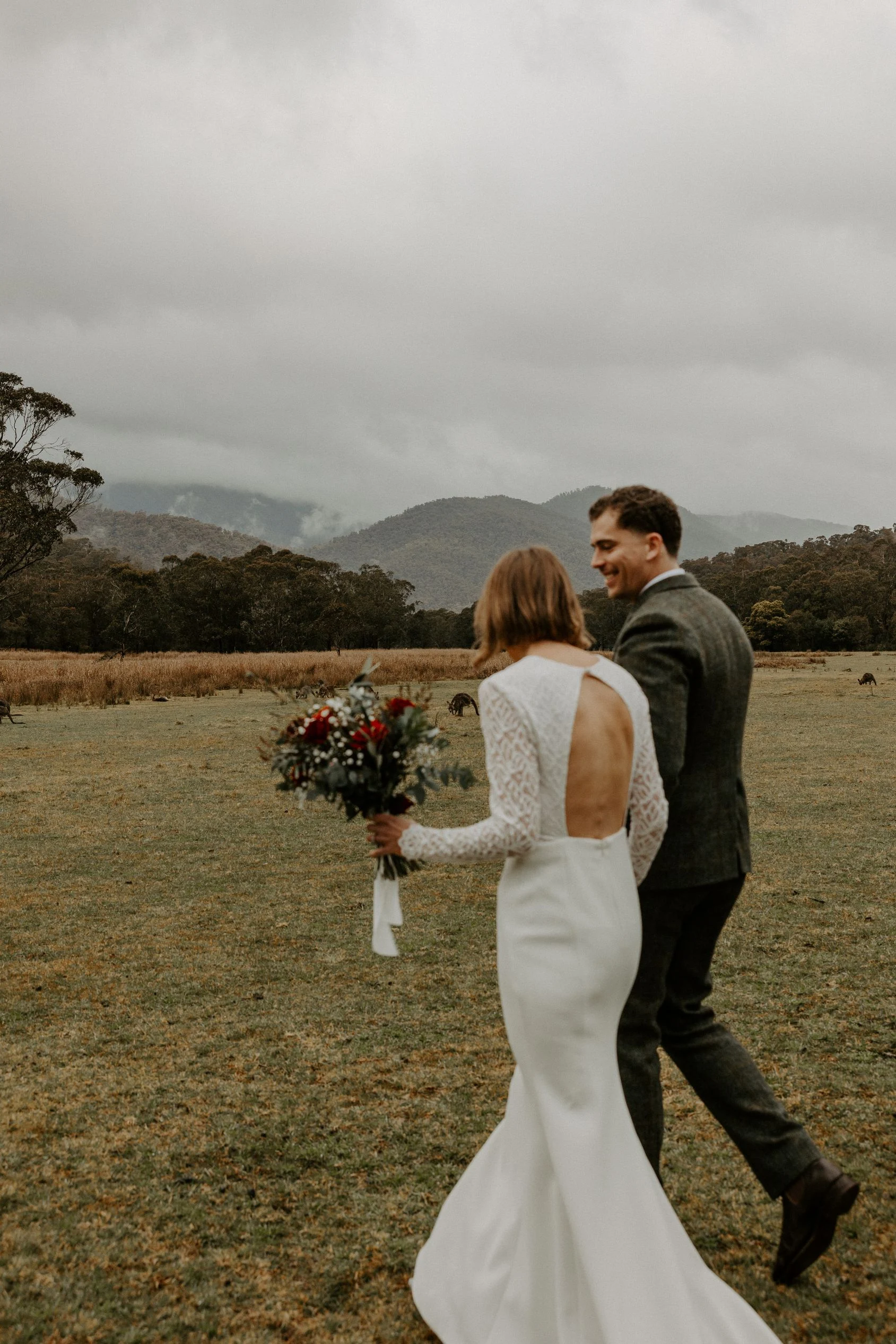 elopement images by darcy bly photography mountain views weddings