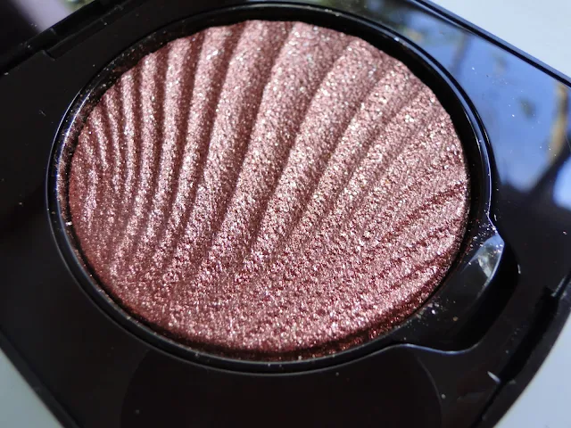 iluminador rose gold natura una