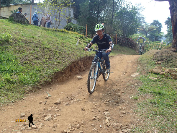 Melrimba Garden, Puncak