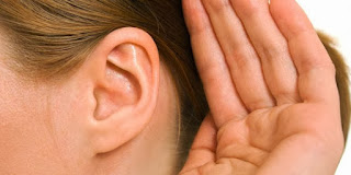 membersihan telinga dengan cara yang salah sangat berbahaya.