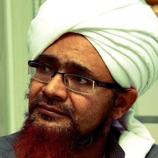 Al Habib Umar ben Hafidz - Balasan Berselawat.