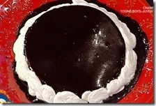 Torta all’ananas con crema di cioccolato