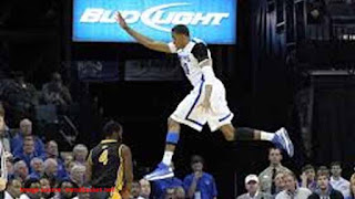 vertical jump for volleyball Photo