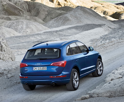 Audi Q5 wallpaper 1