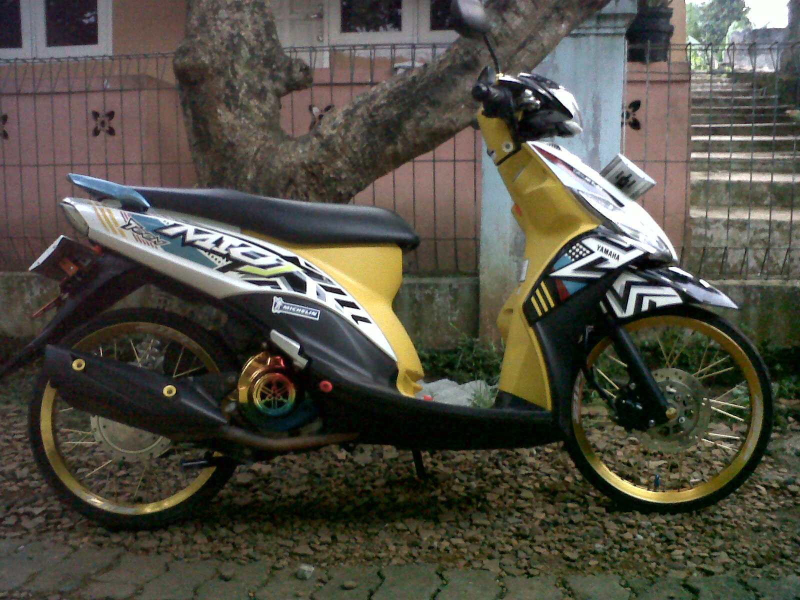 Koleksi Gambar Modifikasi Yamaha Mio 2010