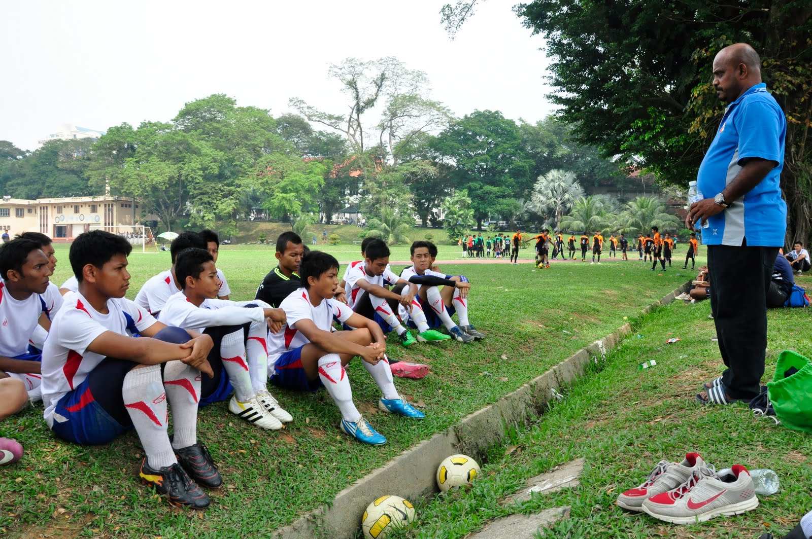 Perlawanan Bola Sepak Bawah 18 tahun MSSWP  SM Sains Selangor