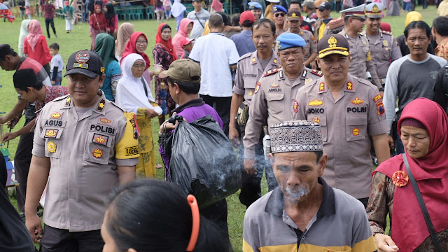 Kapolres Cilacap Pantau dan Amankan Pilkades Serentak