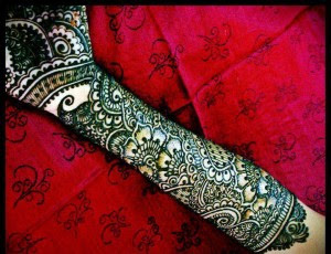 Nice Bridal Mehndi Designs 2013 By Falguni Rajpara 2013 Images For Legs Designs 3 Pics HD