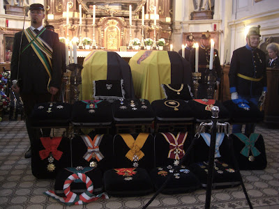 Archduke Otto and Archduchess Regina lying in state in the Capachin Church in Vienna