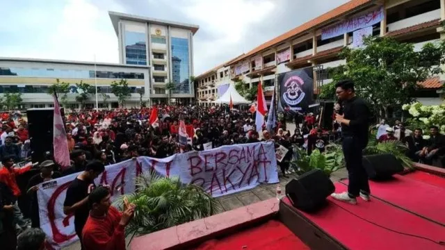 Ribuan Mahasiswa Muak Lihat Dinasti Politik Rusak Moralitas Bangsa, Ketua BEM UI: Kami Peka!