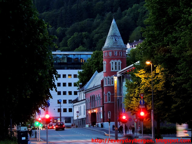 Bergen in the night