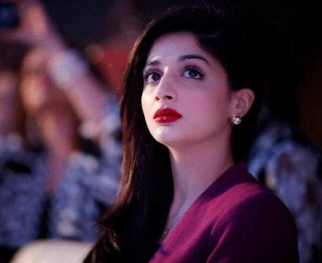 Beautiful Mawra Hocane HD Wallpaper