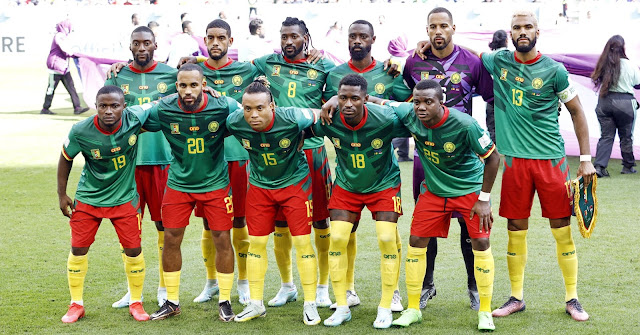 SELECCIÓN DE CAMERÚN. Temporada 2022-23. Karl Toko Ekambi, Jean-Charles Castelletto, André Zambo Anguissa, Nicolas N'Koulou, Devis Epassy, Eric Choupo-Moting. Collins Fai, Bryan Mbeumo, Pierre Kunde, Martin Hongla, Nouhou Tolo. SELECCIÓN DE CAMERÚN 3 SELECCIÓN DE SERBIA 3 Lunes 28//11/2022, 11:00 horas. XXII Copa Mundial de fútbol de la FIFA Catar 2022, fase de grupos, Grupo G, jornada 2. Al Wakrah, Catar, estadio Al Yanub: 39.789 espectadores. GOLES: ⚽1-0: 29’, Jean-Charles Castelltto.⚽1-1: 45+1’, Strahinja Pavlović. ⚽1-2: 45+3’, Sergej Milinković-Savić. ⚽1-3: 53’, Aleksandar Mitrović. ⚽2-3: 63’, Vincent Aboubakar. ⚽3-3: 66’, Eric Maxim Choupo-Moting.