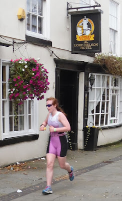 An action picture from the Keyo Brigg Sprint Triathlon 2015