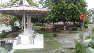 TEMPAT DUDUK TAMAN KOTA BATURAJA