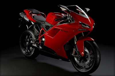 Ducati-848-EVO_2011_1280x963_front_angle