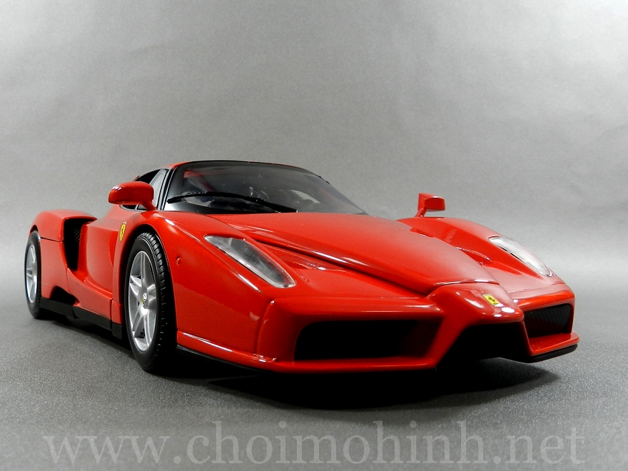 Ferrari Enzo 1:18 Hot Wheels