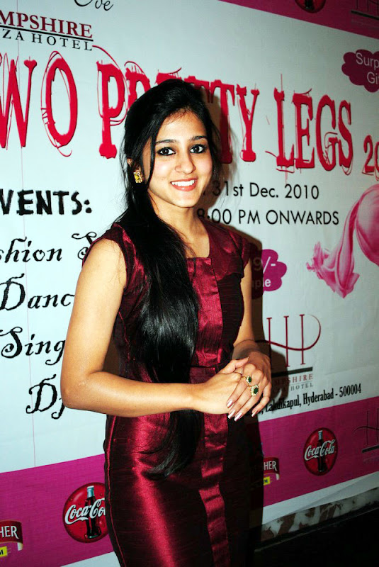 Two Pretty Legs  Ticket Launch Tamil Actress Saudamini Kaur Cute Stills hot images