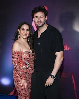 Actress-shweta-khandoori