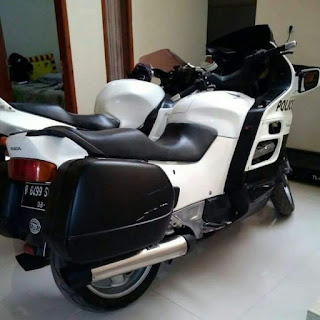 BLOG MOGE BEKAS : Jual Honda ST1100 Pan Europe Th 95 47jt nego