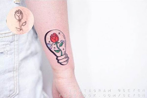 Simple and Dream-Like Micro Tattoos of Seyoon Gim