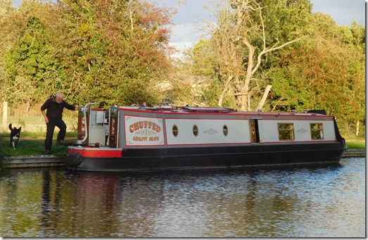 12 moored at hawford top lock