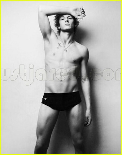 alex pettyfer picture. alex pettyfer model pictures.